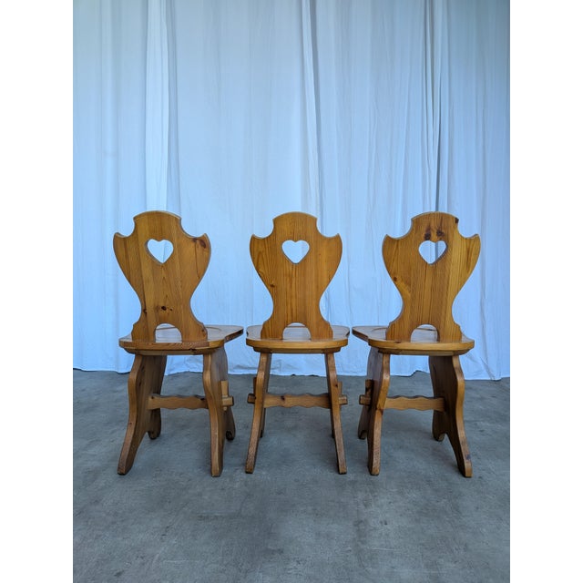 Vintage Tyrolean Wooden Heart Cut-Out Backrest Farmhouse Chair, 1970s, Set of 3 For Sale - Image 13 of 18