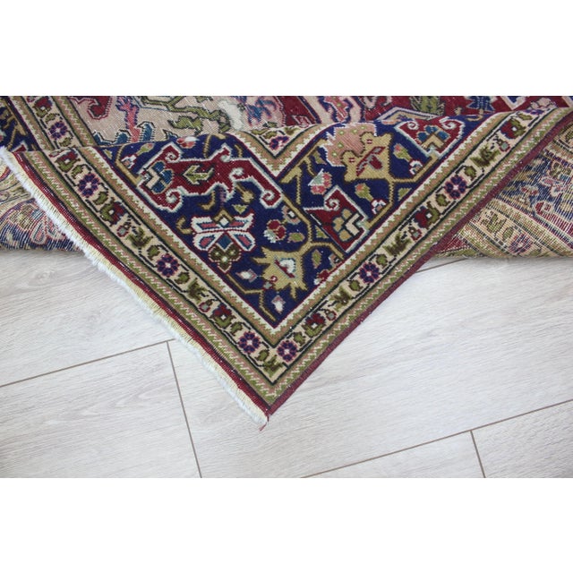 Mid 20th Century Turkish Boho Style Floral Desing Kayseri Area Rug For Sale - Image 10 of 13