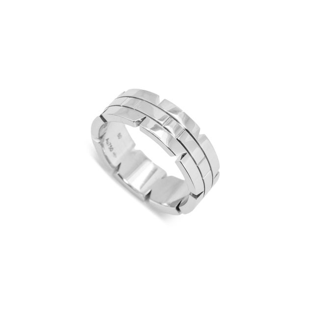 Modern Men’s Cartier Tank Francaise 18k White Gold Wedding Band Ring, Size 9.5 For Sale - Image 3 of 7