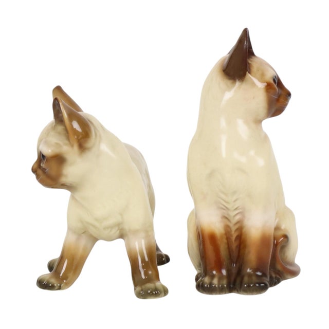 Ceramic Siamese Cat Figurines in Glazed Ceramic, Japan, 1950s, Set of 2 For Sale - Image 7 of 14