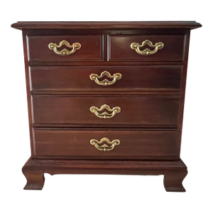 Vintage Thomasville 4 Drawers Nightstand /End Table
