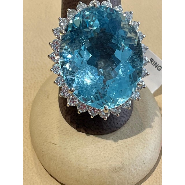 45 Carat Natural Aquamarine and Diamond Cocktail Ring 14 Karat Gold, Estate For Sale - Image 9 of 18