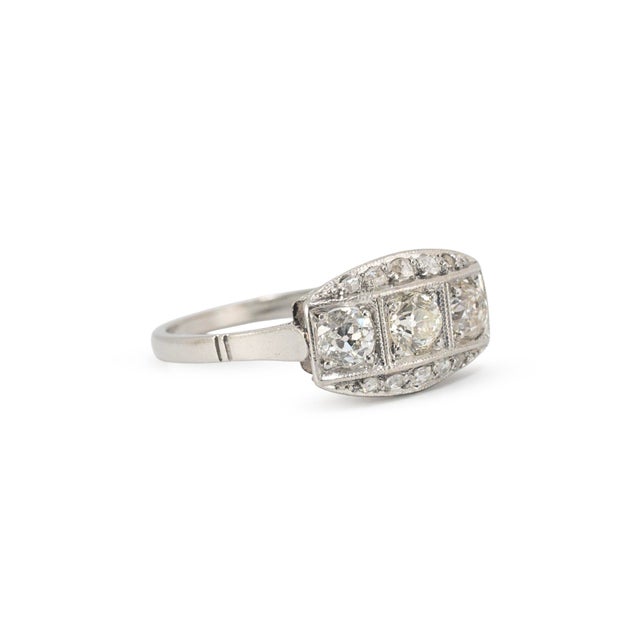 Modern Antique Edwardian Platinum 0.63ct Old European Diamond Three Stone Band Ring, Size 6 For Sale - Image 3 of 8
