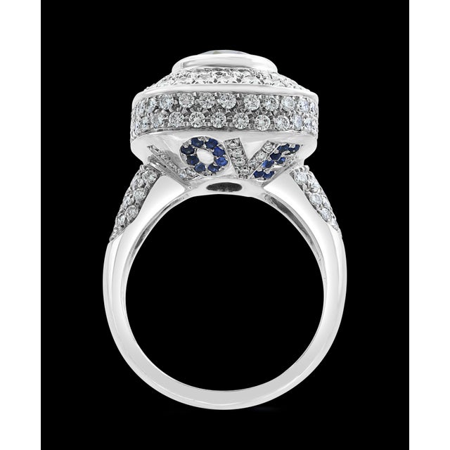 Blue Ceylon Blue Sapphire and Diamond 18 Karat White Gold Cocktail Love Ring For Sale - Image 8 of 8