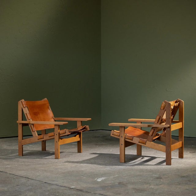 The Model 168 lounge chair, designed by Kurt Østervig in 1960, is often referred to as a “hunting chair.” Built from solid...