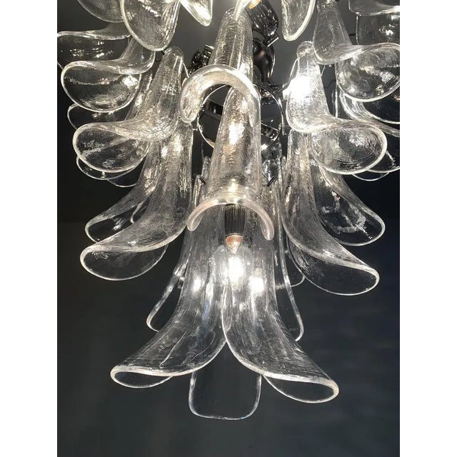 Contemporary Sella Chandelier in Murano Glass from Simoeng For Sale - Image 3 of 7
