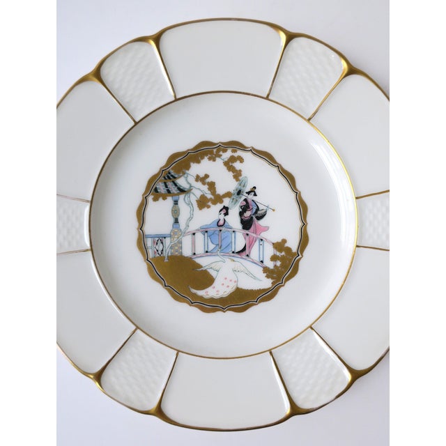 Early 20th Century Swan Bird Design Porcelain Plate by Rosenthal, Circa Early-20th Century, Germany For Sale - Image 5 of 8