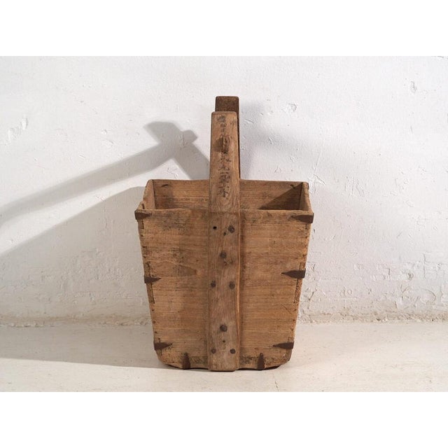 Antique Chinese Basket in Elm, 1900s For Sale - Image 4 of 8