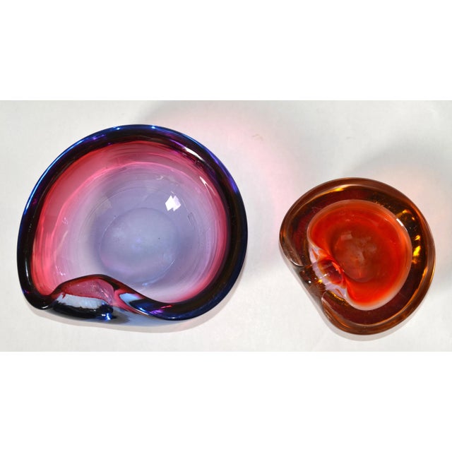 Large Italian Mid-Century Modern Sculptural Blown Murano Art Glass Bowl Ashtray For Sale - Image 11 of 12