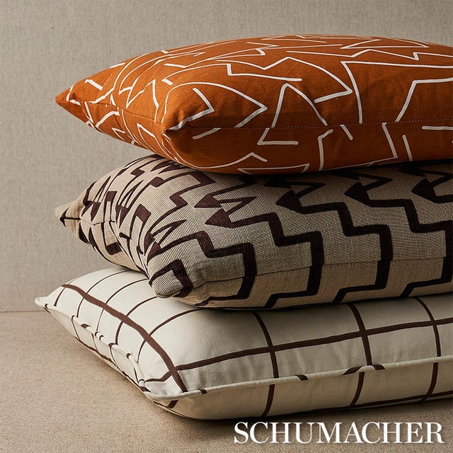 Abstract Schumacher x Hadiya Williams Tangent Print 20" Pillow in Saffron For Sale - Image 3 of 4