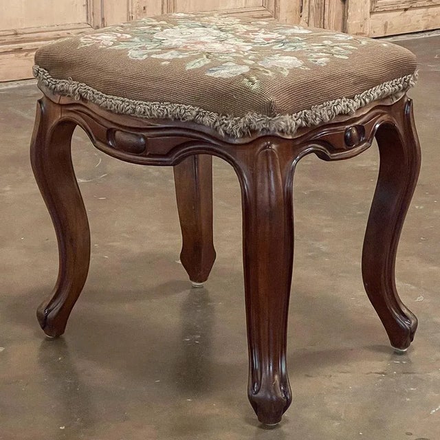 Late 19th Century Antique French Louis XV Walnut Footstool With Needlepoint For Sale - Image 5 of 13