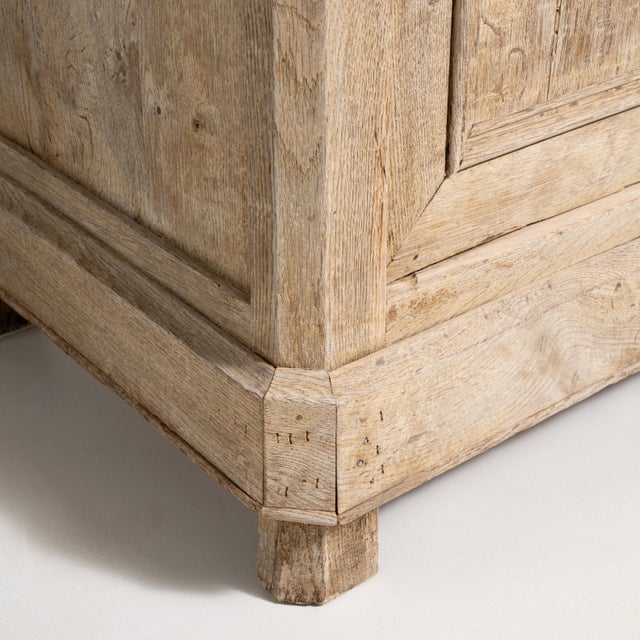 Crafted during the reign of aesthetic restraint that defined the Louis Philippe period, this distinguished French oak...