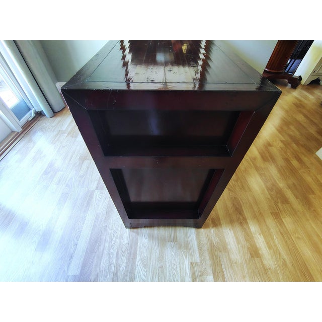 Henredon Ming Buffet Sideboard Credenza From the Acquisitions Collection. For Sale - Image 9 of 17