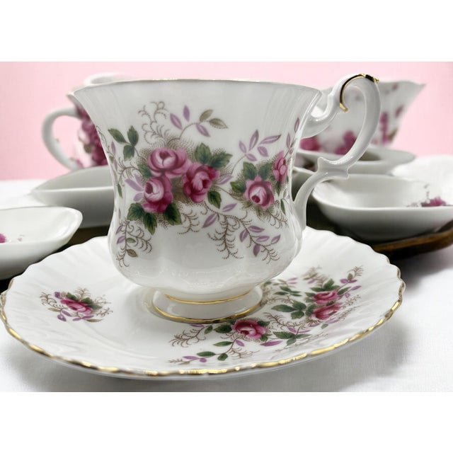 Lavender Rose Tea Service for Six People from Royal Albert, 1970s, Set of 15 For Sale - Image 6 of 16