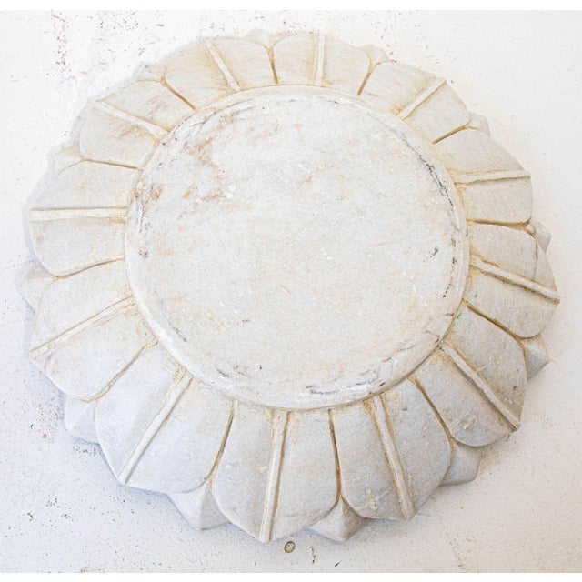 White Marble Open Lotus Flower Shape Large Blow Hand-Carved in India Raj Mughal For Sale - Image 9 of 12