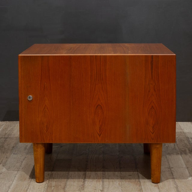 Mid-Century Arne Vodder for Sibast Model 209 Executive Desk c.1955 For Sale - Image 17 of 17