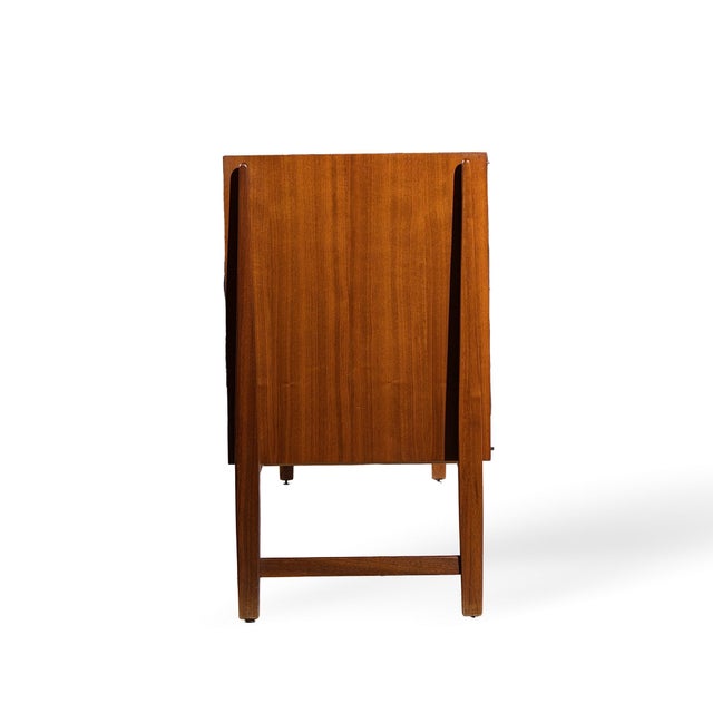 Calvin Furniture Kipp Stewart for Calvin Furniture Mid Century Walnut and Rosewood Sideboard Credenza For Sale - Image 4 of 10