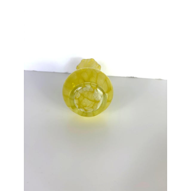 Traditional Murano Glass Yellow Swirl Vase For Sale - Image 3 of 4