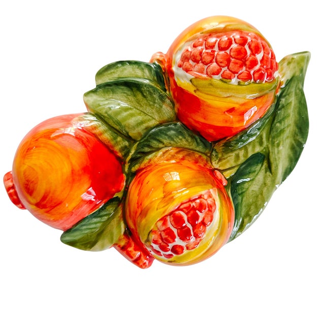 Vintage-Style Italian Majolica Pomegranate Wall Plaques by Bassano Del Grappa Ceramiche - Pair For Sale - Image 9 of 15