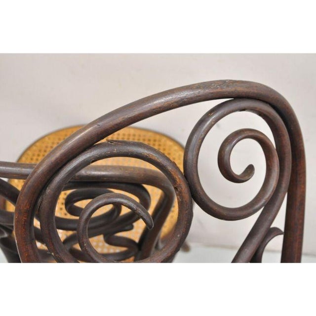 Wood Early 20th Century Antique Michael Thonet #4 Bentwood & Cane Cafe Daum Bistro Dining Chair - a Pair For Sale - Image 7 of 11