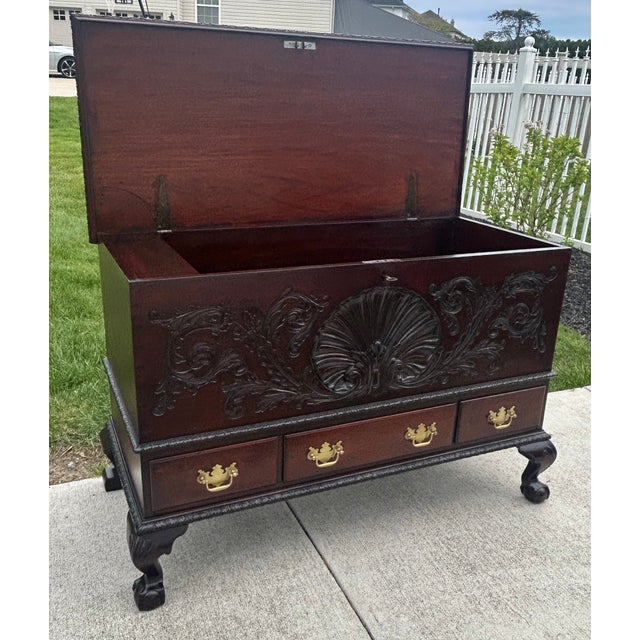 Antique Solid Mahogany Shell Carved Claw Foot Centennial Blanket Chest For Sale - Image 17 of 17