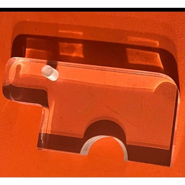 Contemporary 1970’s Silvio Russo for Guzzini Lucite Bear For Sale - Image 3 of 5