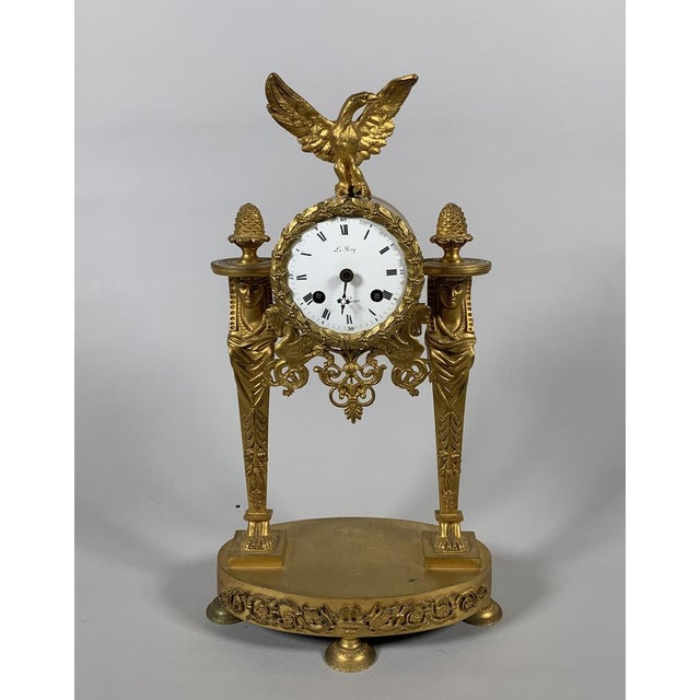 Gold Empire Portico Clock with Egyptian Motifs in Gilt Bronze, 1800 For Sale - Image 8 of 8