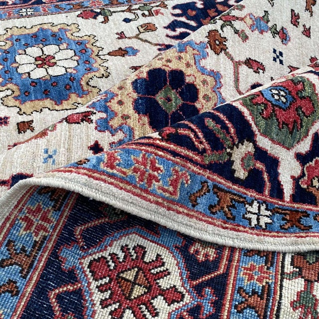 Fine Ivory Persian Serapi Hand-Knotted Wool Rug - 6'1" X 9'1" For Sale - Image 15 of 18