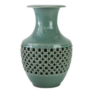 Antique Japanese Reticulated Celadon Pottery Vase Signed C1920 For Sale