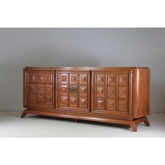 Large Brutalist Walnut Sideboard, France, 1940s For Sale - Image 6 of 13
