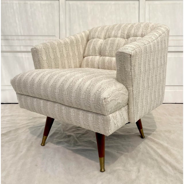Mid-Century Modern Lounge Armchair Newly Upholstered For Sale - Image 12 of 12