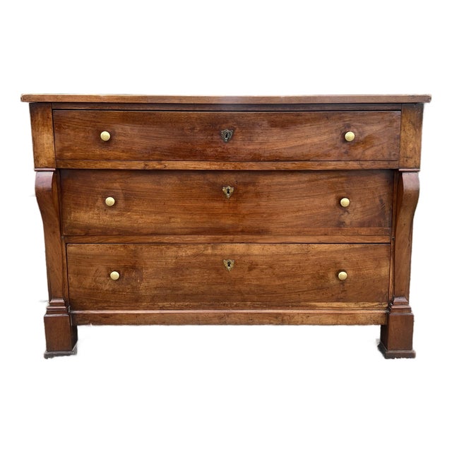 French 19th Century Louis Philippe Solid Walnut Chest of Drawers / Commode For Sale