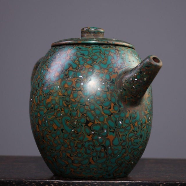 Chinoiserie Mid 20th Century Lacquer Yixing Zisha Teapot, Abalone Shell Inlaid Swirl Pattern Chinoiserie Tea Ware For Sale - Image 3 of 9