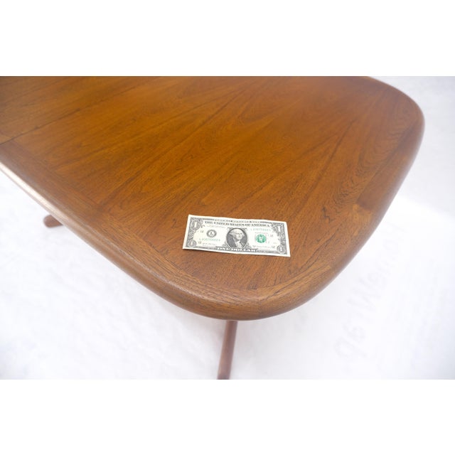 Late 20th Century Danish Mid Century Modern Teak Dining Table w/ 18" Pop Up Hide Away Leaf MINT For Sale - Image 6 of 18