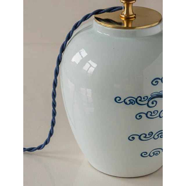 Red Oud Delft Delft Blue Tobacco Jar Table Lamp, New Pleated Shade For Sale - Image 8 of 13