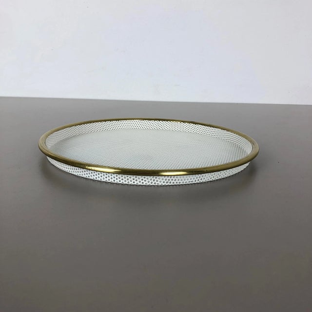 French Rigituelle Metal Tray in the style of Mathieu Mategot, 1960s For Sale - Image 3 of 16