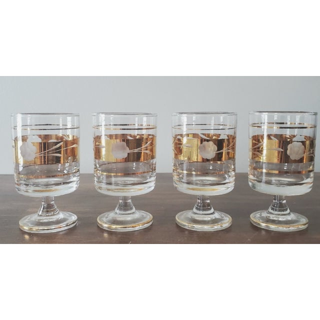 These dainty little glasses turn any sip into something special. This beautiful set of 4 vintage cordial (liqueur) glasses...