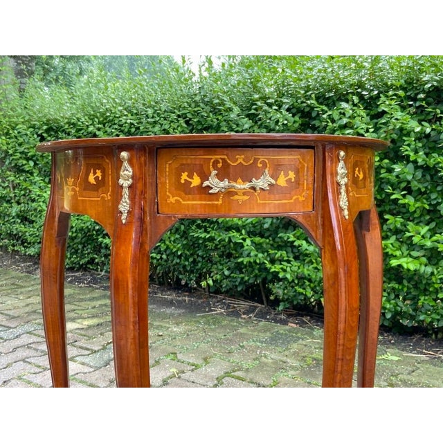 French 1980 French Louis XVI Mahogany Bronze Side Table For Sale - Image 3 of 10