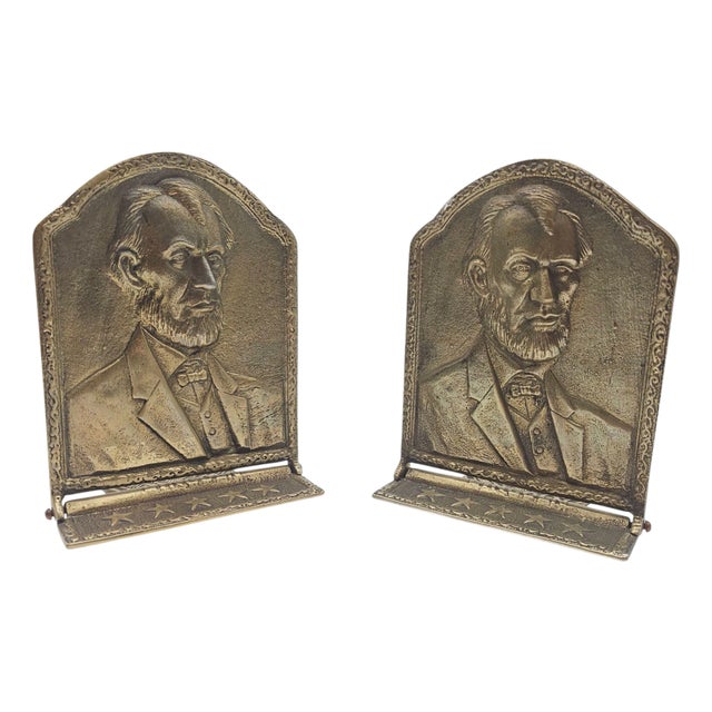 Mid-Century American Brass Folding Bookends With Abraham Lincoln Portraits For Sale