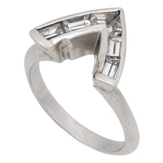 1970s Vintage v Baguette Diamond 14k White Gold Stacking Band, Size 6.5 For Sale
