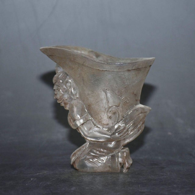 1940s Chinoiserie Hand Carved Liuli Glass Figural Wine Cup, Kneeling Beauty Sculpture, Decorative Libation Vessel For Sale In Los Angeles - Image 6 of 9