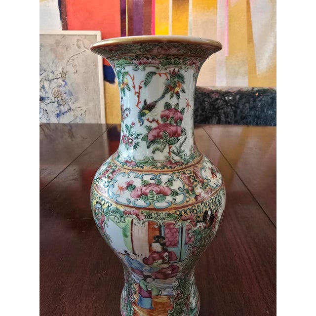 A fine 175 years old or older antique chinese porcelain rose medallion vase. Having sharp detailed raised enamel and gold...