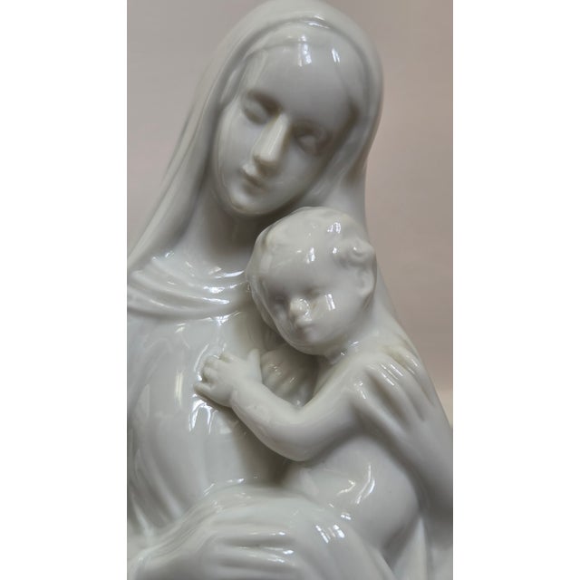 Mid-20th-Century Metzler & Ortloff German Porcelain Madonna and Child Figurine For Sale - Image 15 of 18