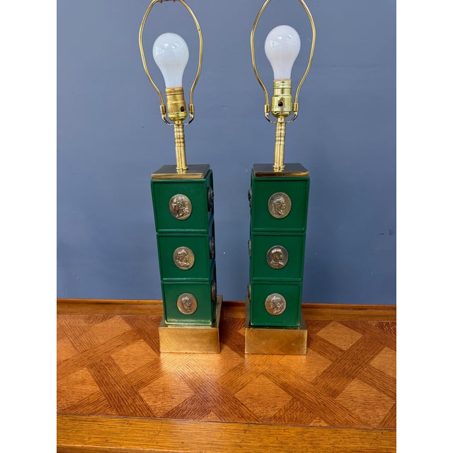 1970s 1970s Neoclassical Style Green Column Lamps With Brass Medallions W/Brass Base - a Pair For Sale - Image 5 of 11