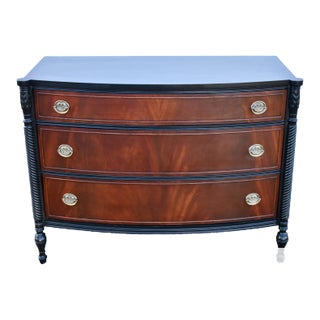 Vintage Goldsmith's Regency Style Mahogany Two-Tone Three Drawer Chest For Sale
