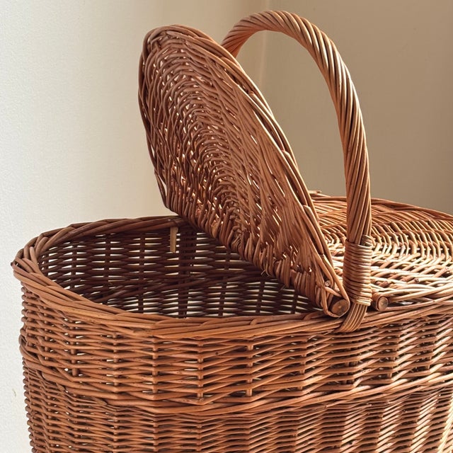 Wood Mid Century Rustic European-Style Oval Picnic Basket For Sale - Image 7 of 14