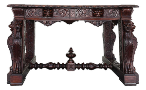 19th Century Carved Oak Desk in the Style of Style of R. J. Horner & Co.