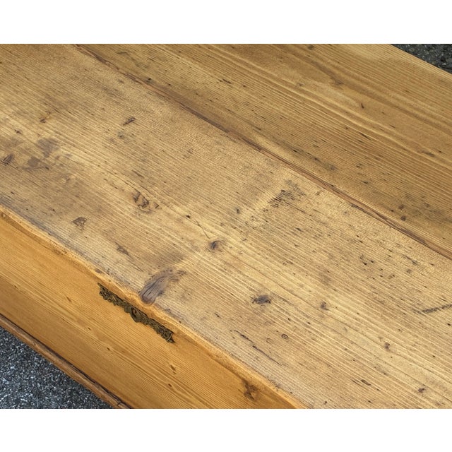 Pine Two Compartment Storage Bench or Settle For Sale - Image 18 of 18