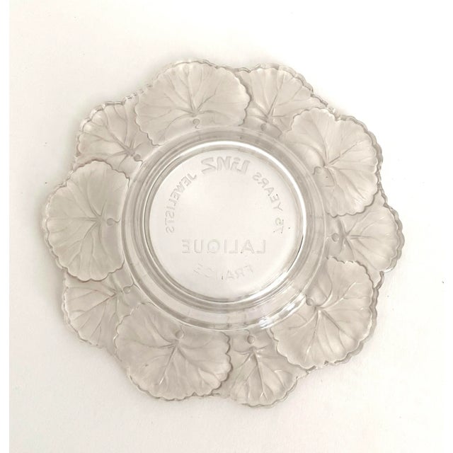 French Vintage Lalique Dallas Jeweler Anniversary Dish For Sale - Image 3 of 6