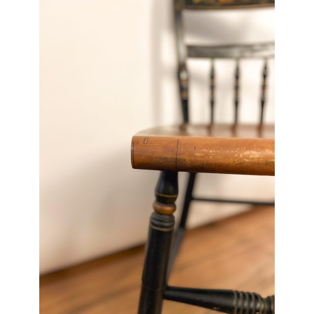 Mid-20th Century Hitchcock Stenciled Chair For Sale - Image 4 of 6